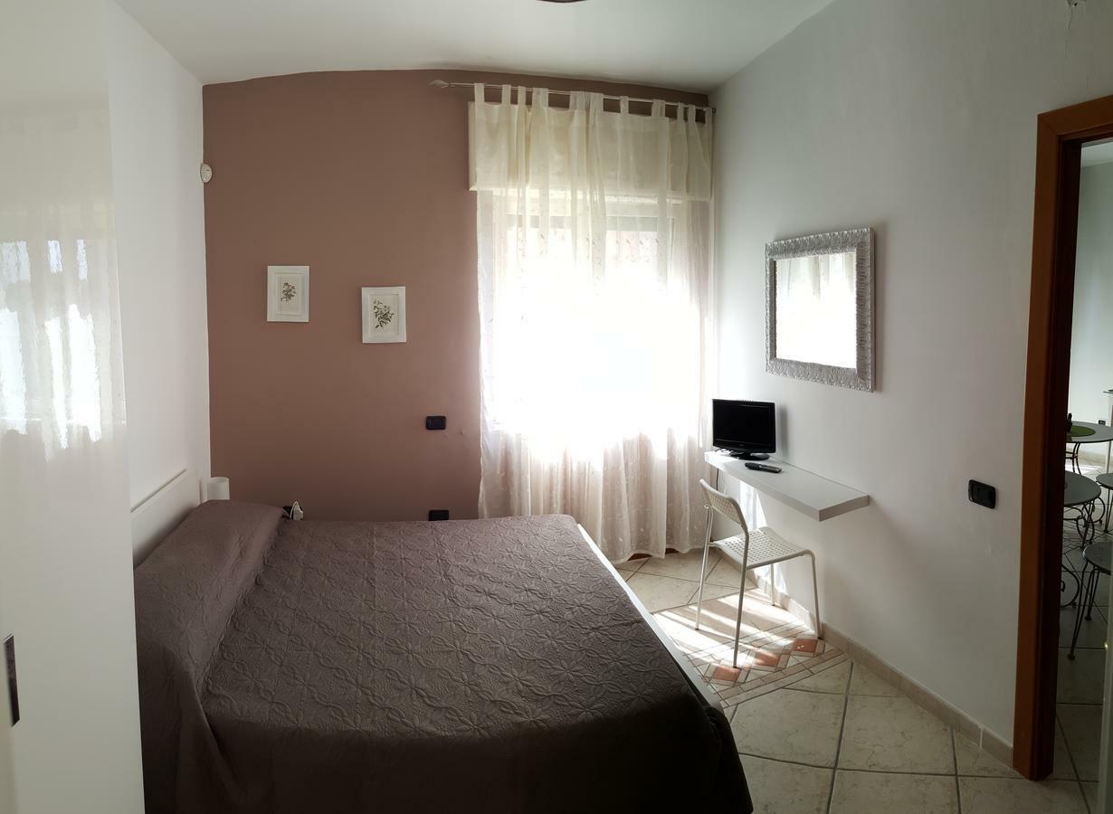 Bed & Breakfast Aminei Metro *