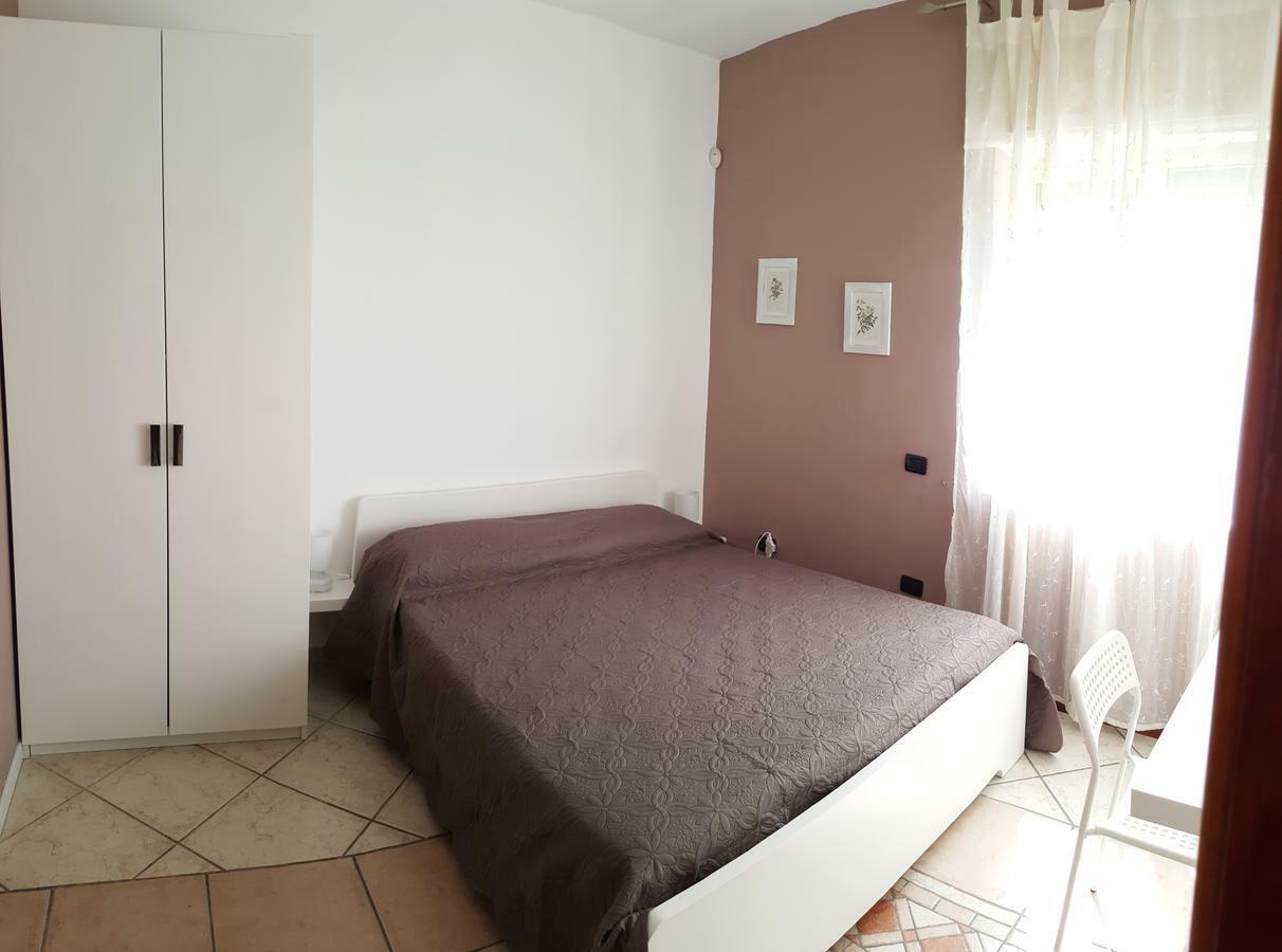 Bed & Breakfast Aminei Metro *